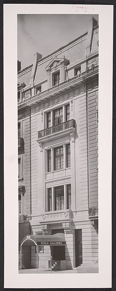 Perls Galleries Storefront